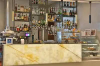 Paradise Bay Resort - bar
