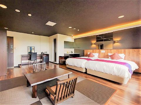 3. 라이브맥스 리조..