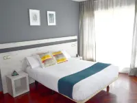 Alda Puerta Coruña Hotels in La Coruna