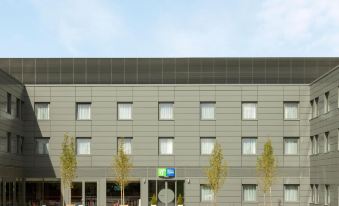 Holiday Inn Express ST. Albans - M25, Jct.22