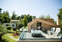 Sani Luxury Villas