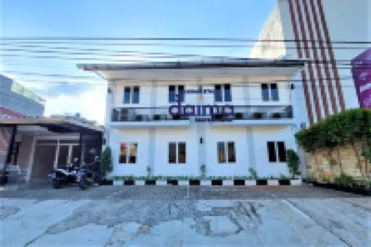 Daima Syariah Stay Sawahlunto Hotel dekat Menara Air Stasiun Manggarai