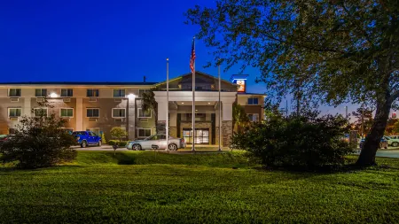 Best Western Plus Slidell Hotel Отели в г. Слайделл
