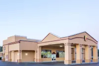 Motel 6 Forsyth, GA – Tift College - Pysäköinti