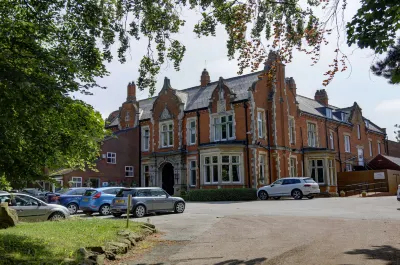 Best Western Grimsby Oaklands Hall Hotel のホテル