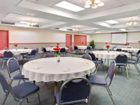 Days Inn by Wyndham Livonia/Canton/Detroit Hotels in Wayne County