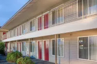 Knights Inn Pasco Hotel a Pasco