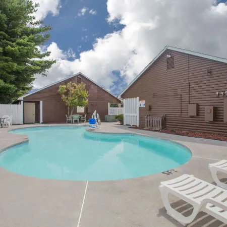 Super 8 by Wyndham Christiansburg