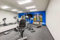 Microtel Inn & Suites by Wyndham New Martinsville - 2-Star