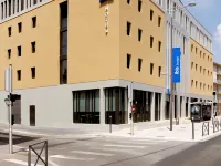 Ibis Budget Poitiers Centre Gare Hotels near Poitiers - Biard Airport