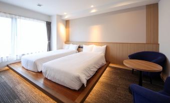 At Inn Hotel Toyotashi Eki - Housity