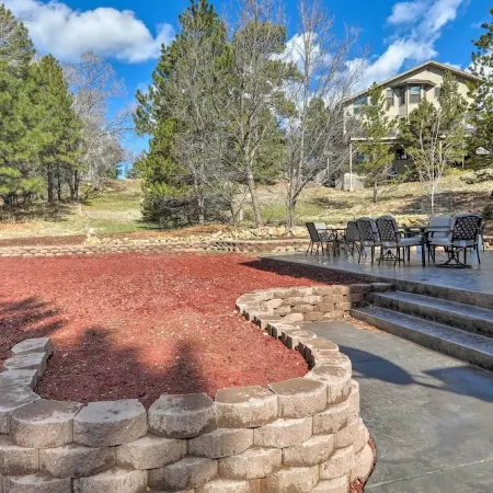 Family-Friendly Flagstaff Home < 5 Mi to Downtown!