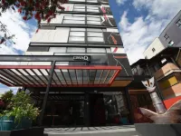 Casa Q Hoteles cerca de Mirador de Guapulo