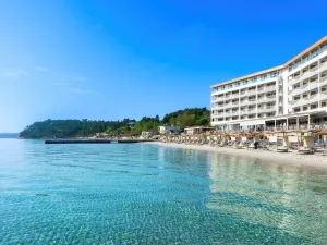 Ammon Zeus Luxury Beach Hotel