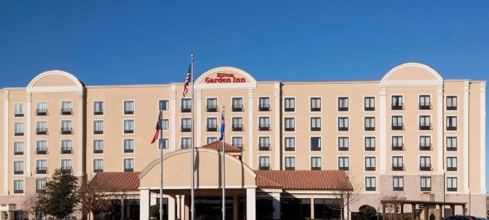 Hilton Garden Inn Dallas Lewisville Отели в г. Дентон