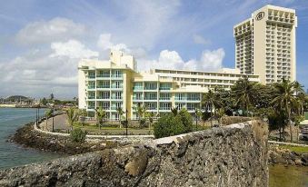Condado Lagoon Villas 1