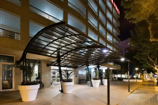 โรงแรม Best Da Vinci