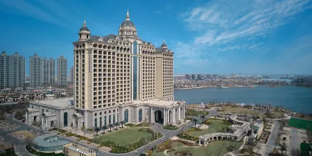 Crowne Plaza Dongying Отели рядом с достопримечательностью «Huanghe Sanjiaozhou Zoo»