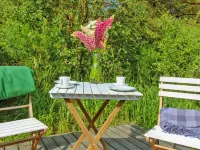 "Arlett" - 950m from the Sea