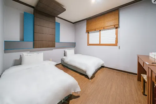 Gyeryong Luna Hotels in Gyeryong-si