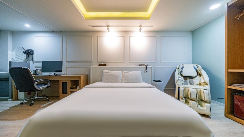 Goyang(Bishop) Hotel Chelsea