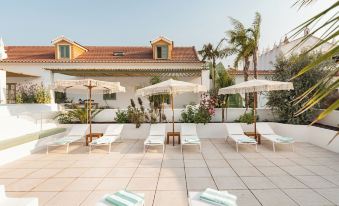 The Green House Alentejo by Santiago de Alfama