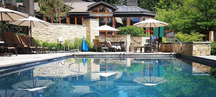 Topnotch Resort Hotels in Lamoille County