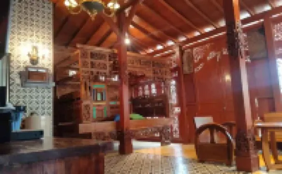 The Pekayon Villa Pacet