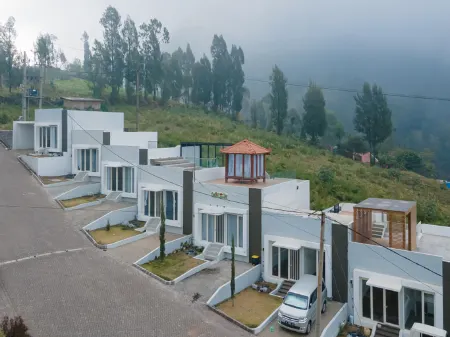 Villa Rose Hill Bromo Отели рядом с достопримечательностью «Area Parkir Seruni Point»