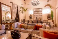 カーサ デ アルバ ホテル ブティック