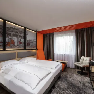 ibis Styles Berlin Treptow Hotels in der Nähe von U-Bahnhof Tierpark
