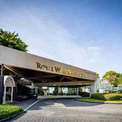 로얄 윙 스위트 & 스파 Hotel Exterior