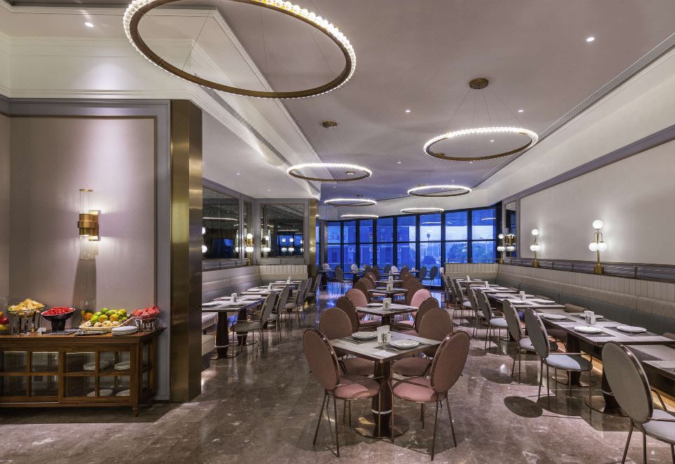 호텔 로비나 프런트 데스크