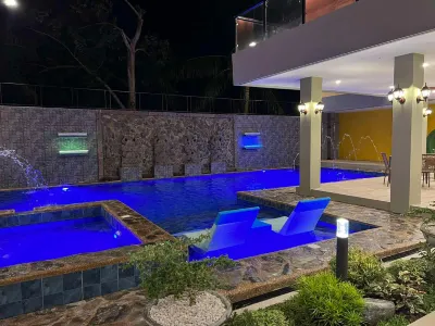 Casa Ferta Các khách sạn gần IKON College
