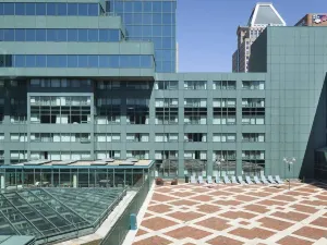 Renaissance Baltimore Harborplace Hotel