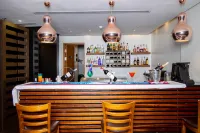 Ubumwe Grande Hotel - Barer
