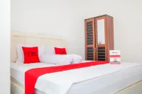 RedDoorz near Telkom Corporate University