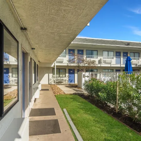 Motel 6 College Station, TX - Bryan