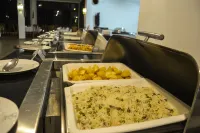 PrideInn Flamingo Beach Resort & Spa Mombasa - Desayuno