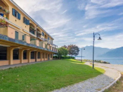 Punta Grumo 2 Hotels in Lierna