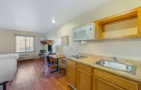 Extended Stay America Select Suites - Cleveland - Mentor Hotel a Painesville