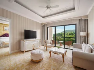 Nha Trang Marriott Resort & Spa, Hon Tre Island
