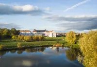B&B HOTEL près de Disneyland Paris Hotels in Маньї-ле-Онгр