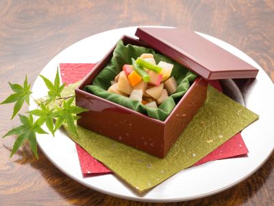 料理 美食と自家源泉を愉しむ静寂の宿　秘湯・鷹ノ巣温泉　鷹の巣館の写真