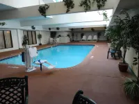 Hampton Inn Jefferson City at the Capital Mall - Pools