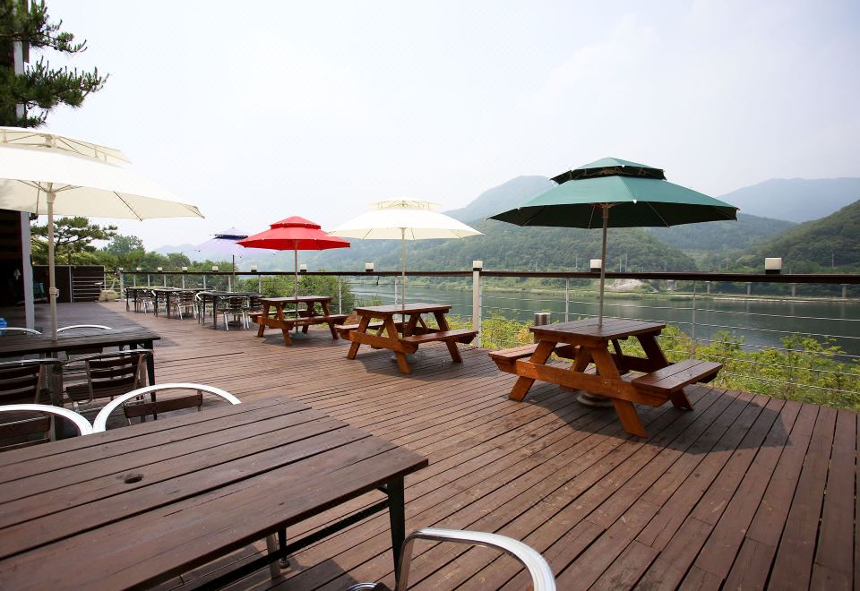 3. 청평 파라다이스..