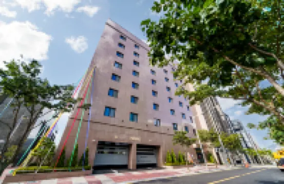 Hound Hotel Junggwan Ilgwangsa附近的飯店