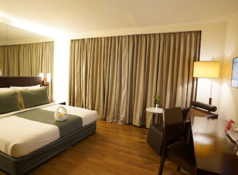 St Laurn Koregaon Park Pune