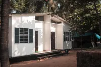 Trippr Gokarna - Beach Hostel