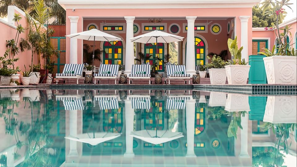 Hotel White Rabbit